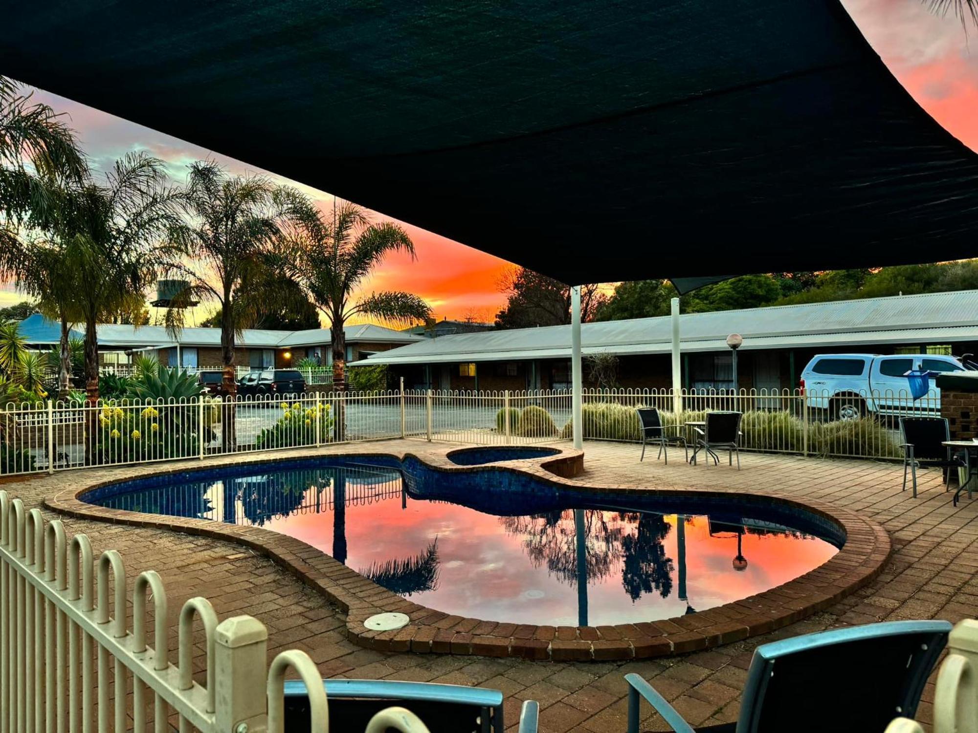 Tooleybuc Motel Kültér fotó
